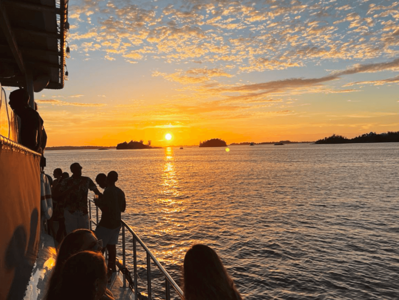 Special Cup Match Mini Cruises | Ubervida